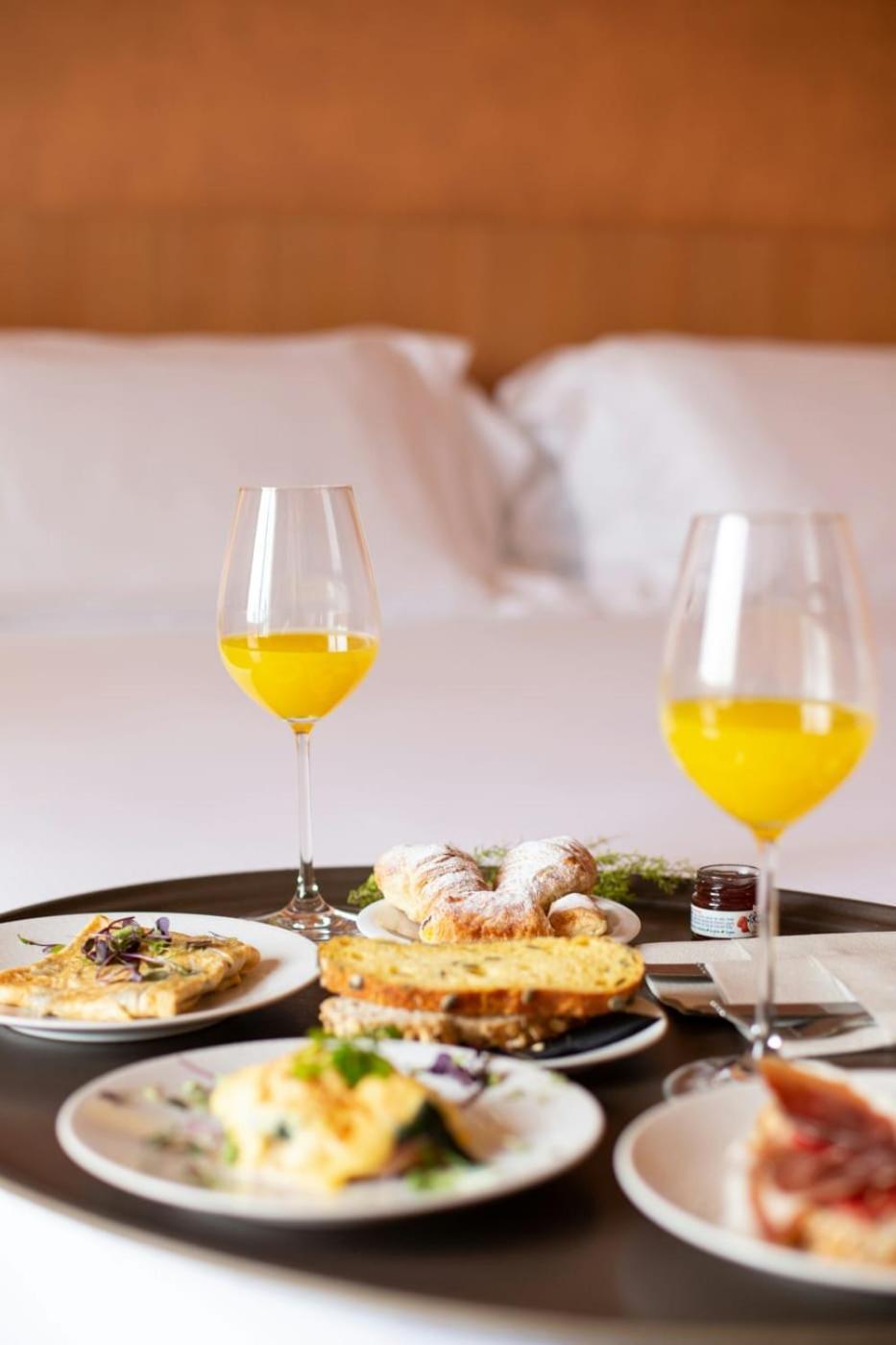 A One Hotels By Ventus Hotels & Resorts- Delhi Airport New Delhi Ngoại thất bức ảnh